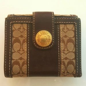 Classic Coach compact wallet